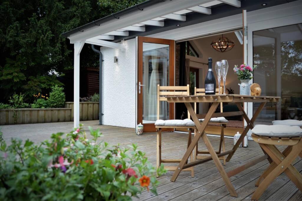 Ness Lodge Inverness Esterno foto