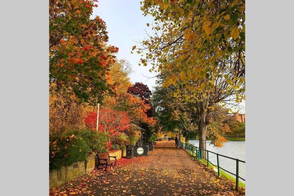 Ness Lodge Inverness Esterno foto